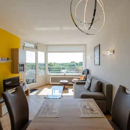 Schmialek Nr 53 Strandhotel アパート